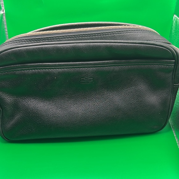 Balenciaga toiletry bag - Picture 16 of 16